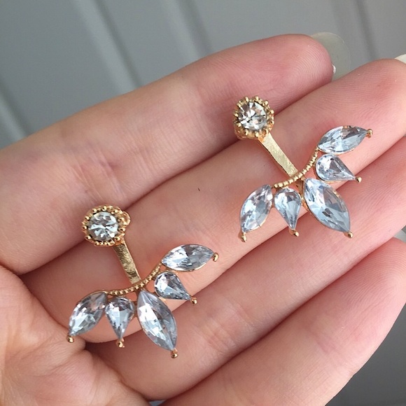⚜️𝟯𝟬%𝗢𝗙𝗙 𝗯𝘂𝗻𝗱𝗹𝗲𝘀 𝟯+⚜️ NEW Rhinestone Floral Jacket Earrings - Picture 7 of 13